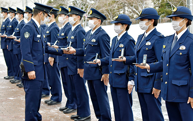 県民の笑顔を守る、<br />
それが青森県警察です。